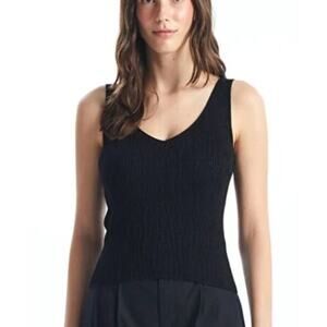 Aritzia Babaton Black Sculpt V-Neck Tank Top